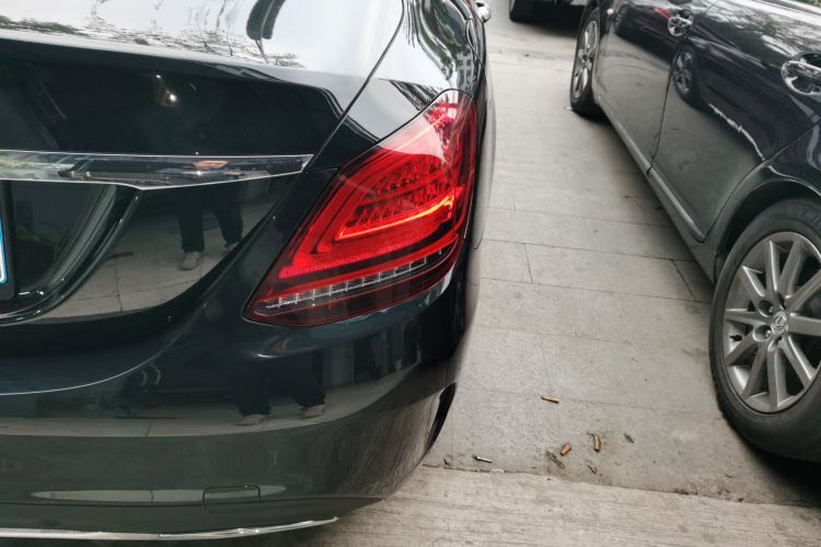 奔驰C级 2021款 C 260 L 运动版车身外观6006