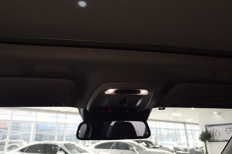 沃尔沃XC40 2021款 T3 智行时尚版中控内饰22