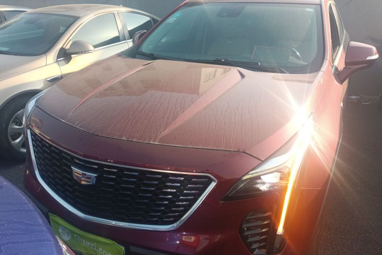 凯迪拉克XT4 2018款 28T 四驱领先型车身外观2