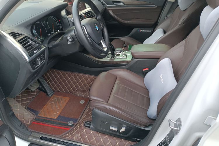 宝马X3 2018款 xDrive28i 豪华套装 国VI中控内饰19