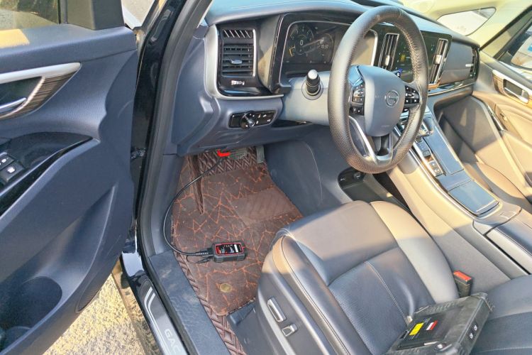 广汽传祺 传祺M8 2021款 大师系列 390T 尊贵版中控内饰20