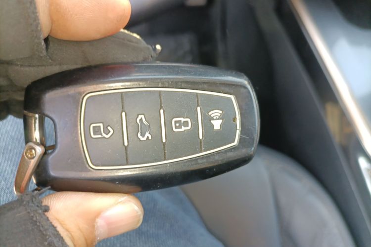 哈弗H6 2021款 1.5T 自动冠军版中控内饰11