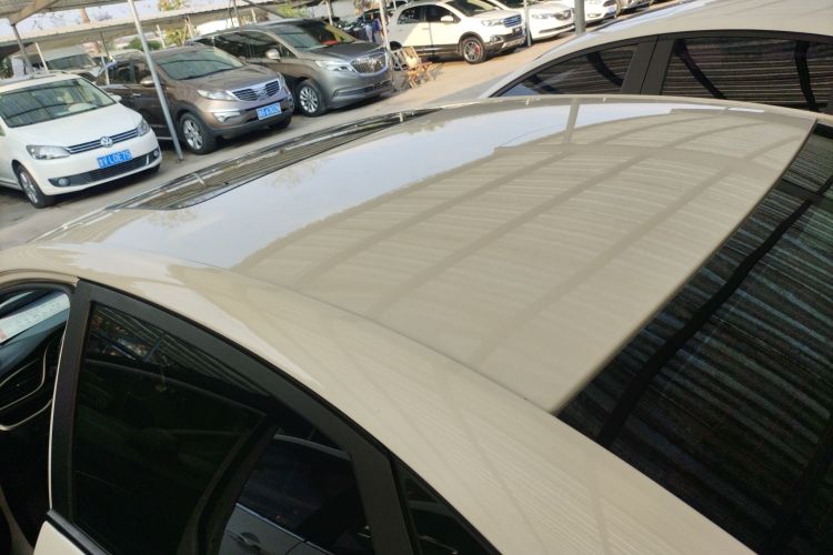 别克 英朗 2021款 改款 典范 1.5L 自动精英型局部细节57