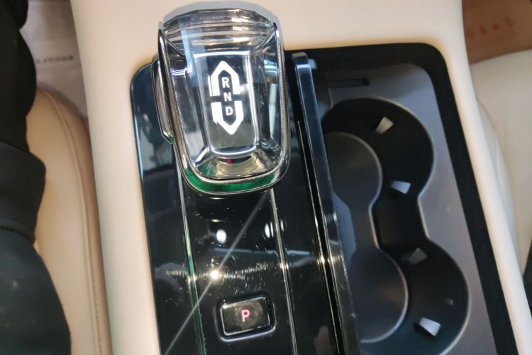 鸿蒙智行 问界M7 2022款 1.5T 后驱舒适版局部细节18