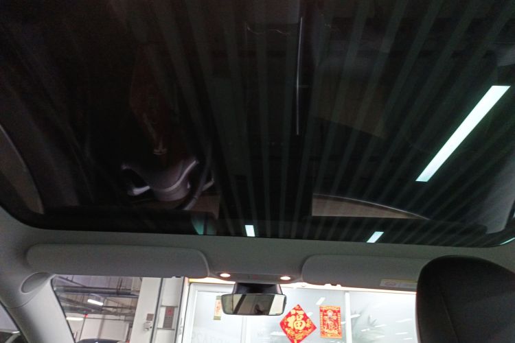 特斯拉 Model 3 2019款 标准续航后驱升级版局部细节22