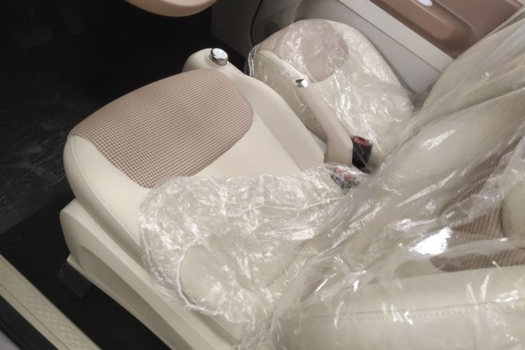 五菱汽车 宏光MINIEV 2024款 第三代 215km 青春版中控内饰19