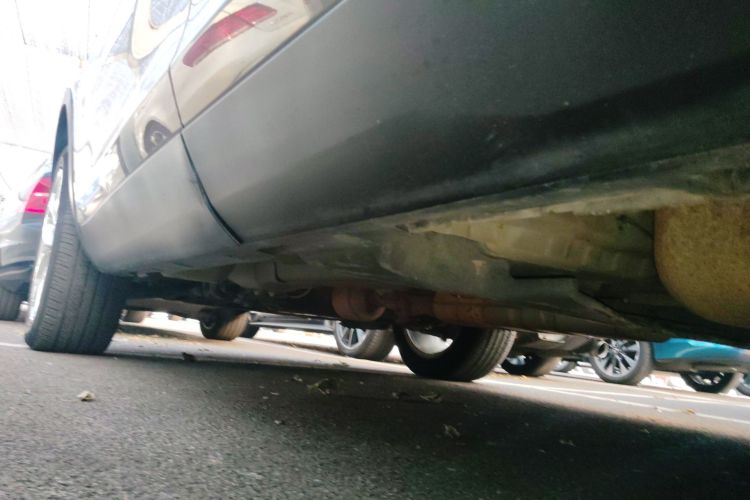 路虎 发现神行 2017款 2.0T HSE局部细节9002