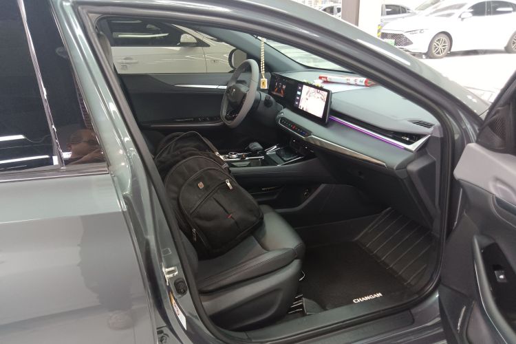 长安 锐程PLUS 2023款 1.5T DCT尊贵型局部细节41