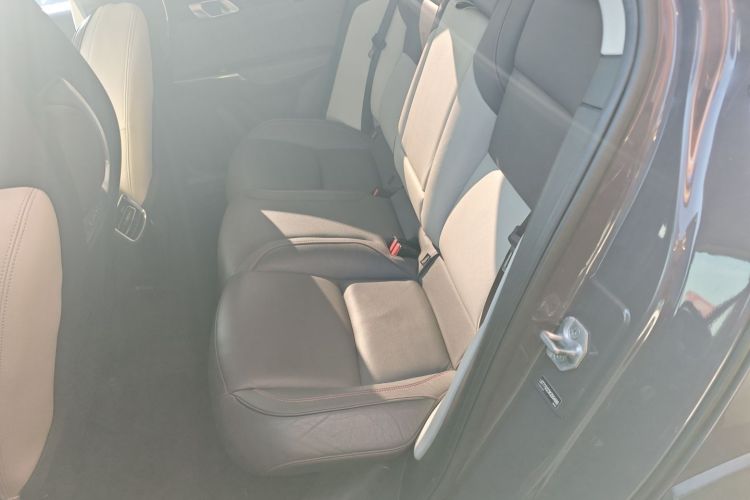 领克02 2019款 高能版 2.0T 自动两驱耀Pro版 国VI中控内饰7004