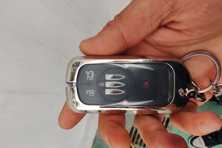 别克 君威 2024款 25T 超享版中控内饰11