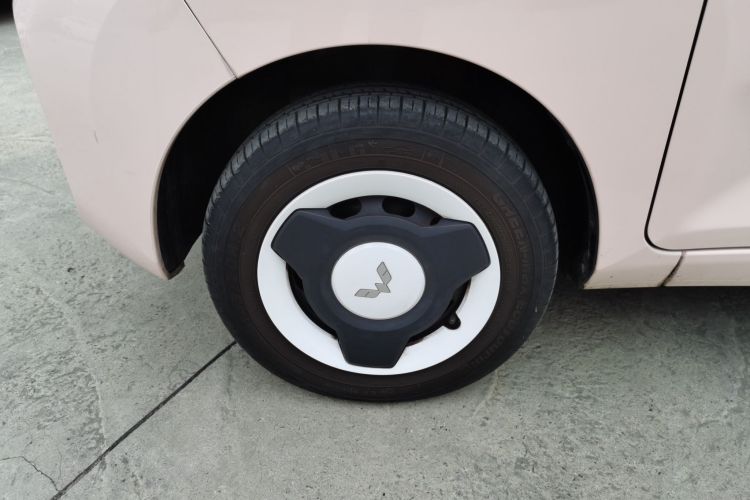 五菱汽车 宏光MINIEV 2021款 马卡龙时尚款 磷酸铁锂车身外观6007