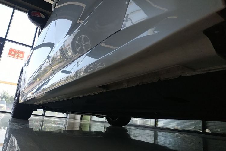 起亚K5 2021款 270T CVVD 时尚版局部细节9002