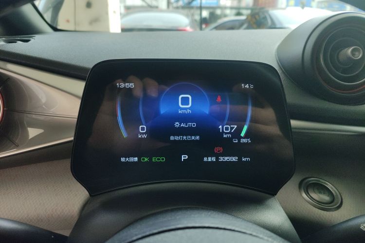 比亚迪 海豚 2021款 405km 时尚版中控内饰14