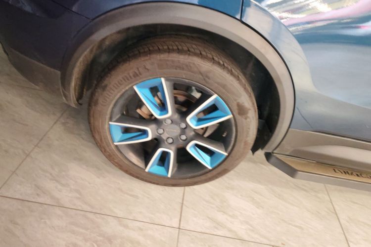 领克01 2017款 2.0T 两驱耀Pro版车身外观6008