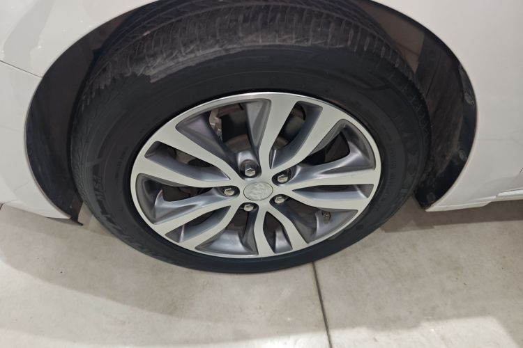 别克 英朗 2021款 改款 1.3T 自动轻混动精英型车身外观6007