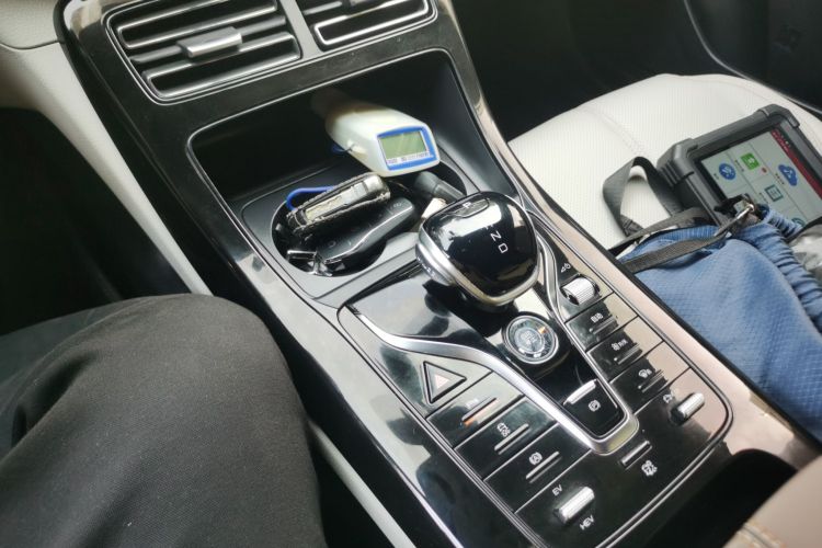 比亚迪 秦PLUS 2023款 冠军版 DM-i 55KM领先型局部细节18