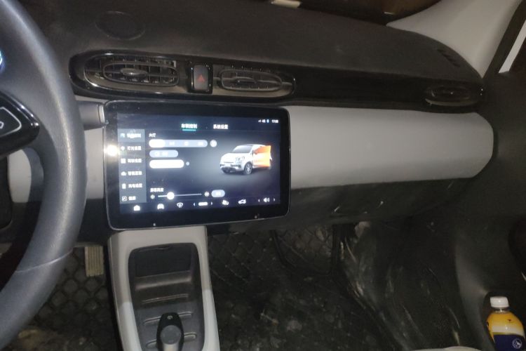 零跑汽车 零跑T03 2023款 403轻享版中控内饰16