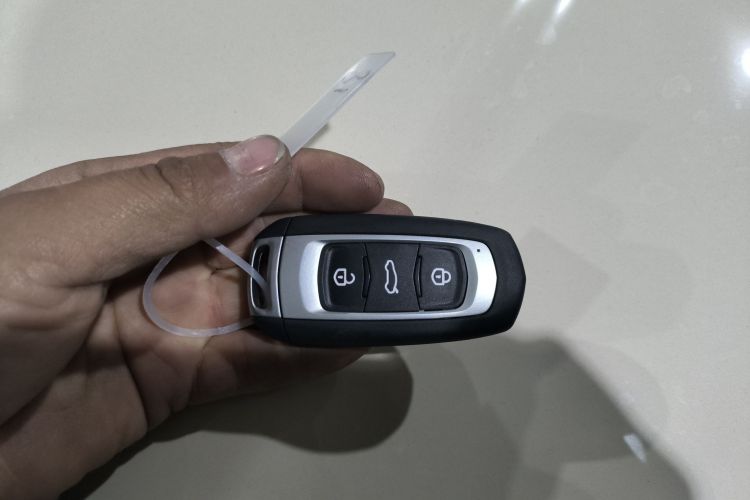 吉利银河 熊猫 2025款 210km 元气熊中控内饰11