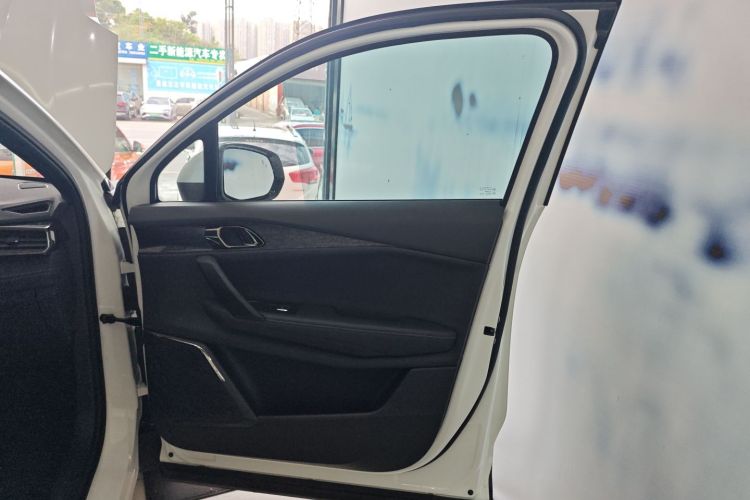 领克06 2023款 Remix 1.5T 劲Pro中控内饰42