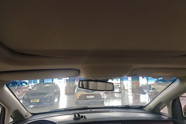 别克GL8 2018款 28T 尊贵型 国VI中控内饰22