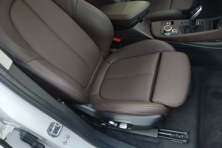 宝马X1 2022款 sDrive25Li 领先型局部细节41