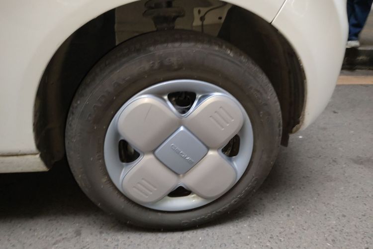 吉利银河 2024款 熊猫mini 200km 耐力熊车身外观6007