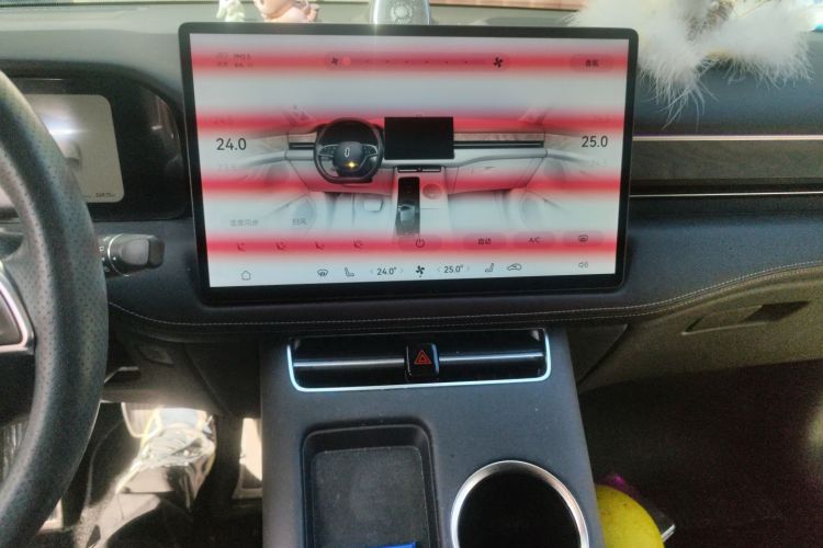 鸿蒙智行 问界M5 2022款 增程后驱标准版中控内饰16