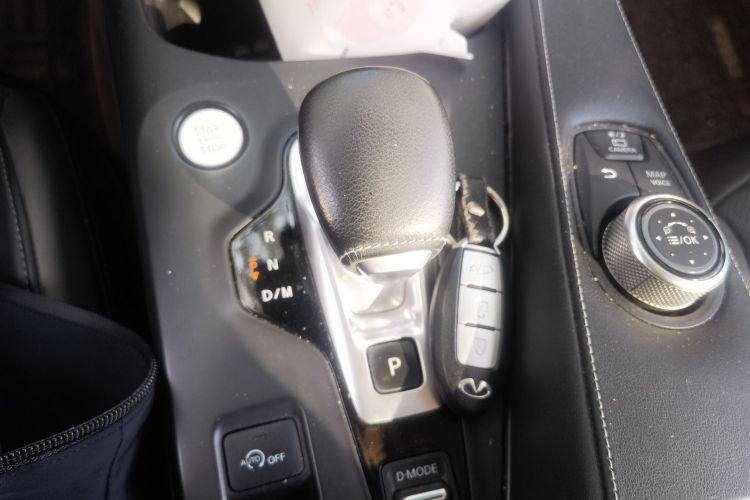 英菲尼迪QX50 2018款 2.0T 四驱菁英版局部细节18