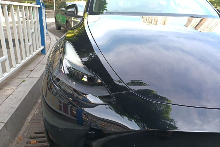 特斯拉 Model Y 2022款 改款 后轮驱动版车身外观6006