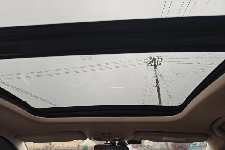 一汽 森雅R9 2018款 1.2T 自动尊贵智悦型中控内饰22