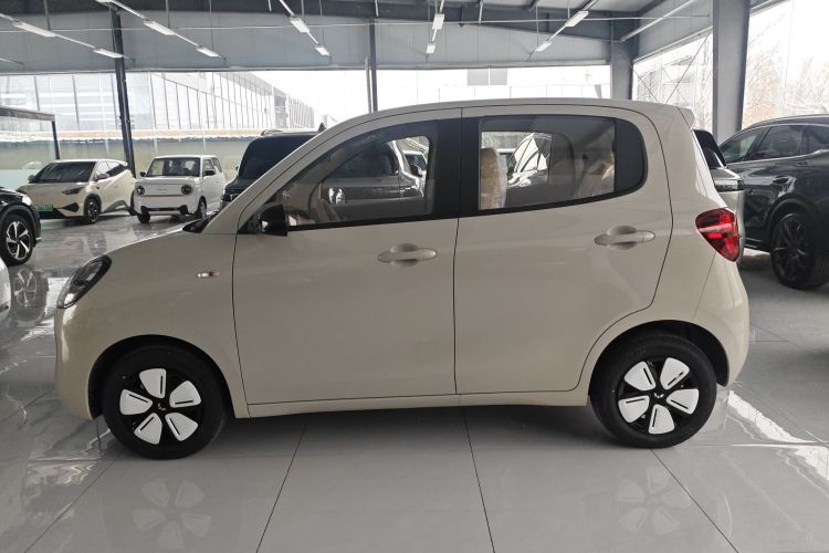 五菱汽车 宏光MINIEV 2025款 四门版 进阶款车身外观4