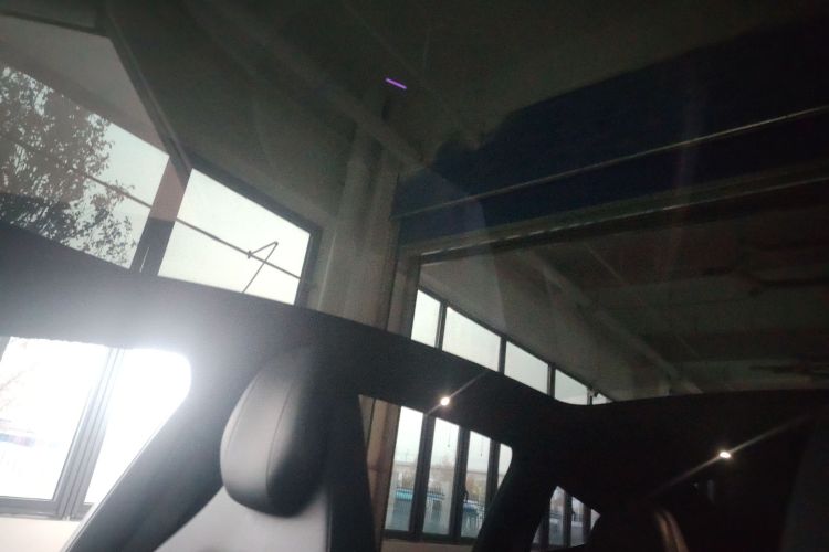 特斯拉 Model Y L 2025款 长续航全轮驱动版局部细节22