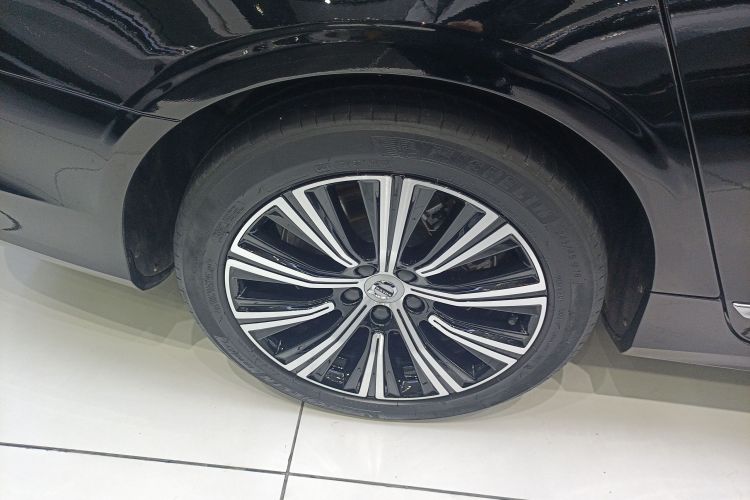 沃尔沃S90新能源 2021款 T8 E驱混动 智逸豪华版车身外观6008