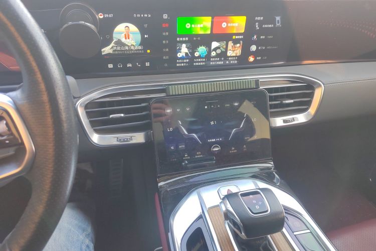 红旗E-HS9 2021款 460km 旗享版 六座中控内饰16