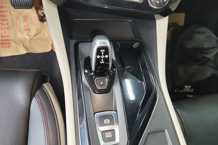 领克02 2019款 高能版 2.0T 自动两驱耀版 国VI中控内饰18