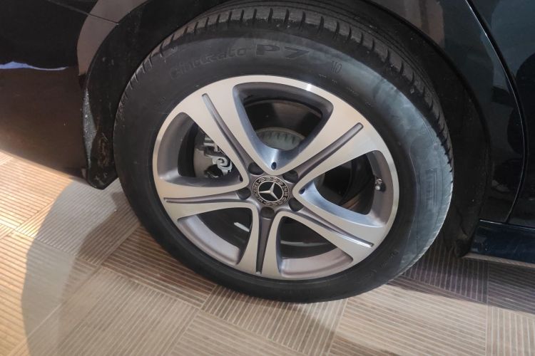 奔驰C级 2021款 C 260 L 运动版车身外观6002