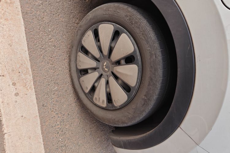 五菱汽车 五菱缤果 2024款 333km 悦享款车身外观10