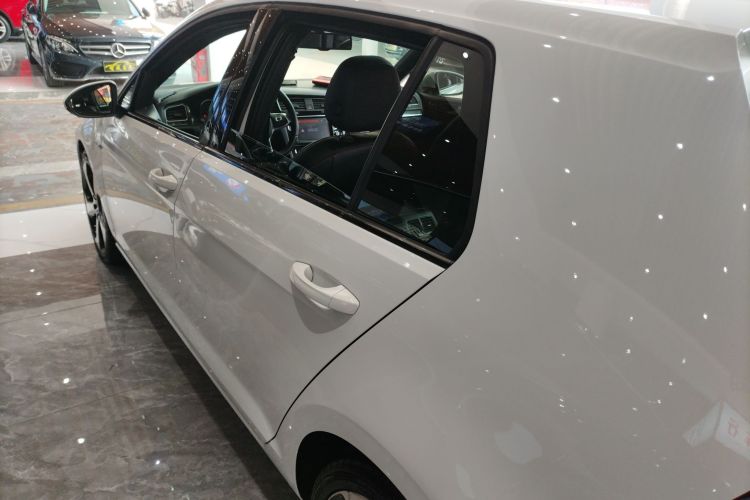 大众 高尔夫GTI 2016款 2.0TSI GTI车身外观4