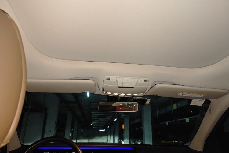 奔驰E级 2021款 E 260 L局部细节22