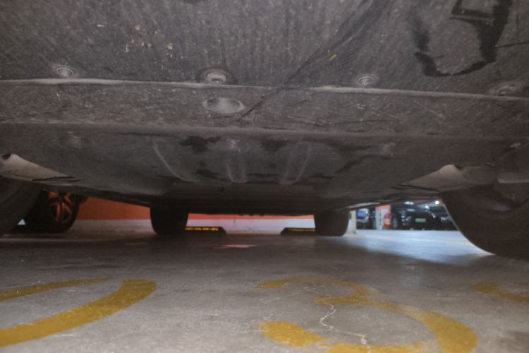 蔚来EC6 2022款 75kWh 运动版局部细节9008