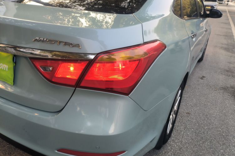 现代 名图 2014款 1.8L 自动智能型GLS车身外观9