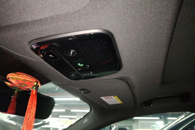 领克03 2025款 1.5TD DCT冠军版Pro中控内饰22