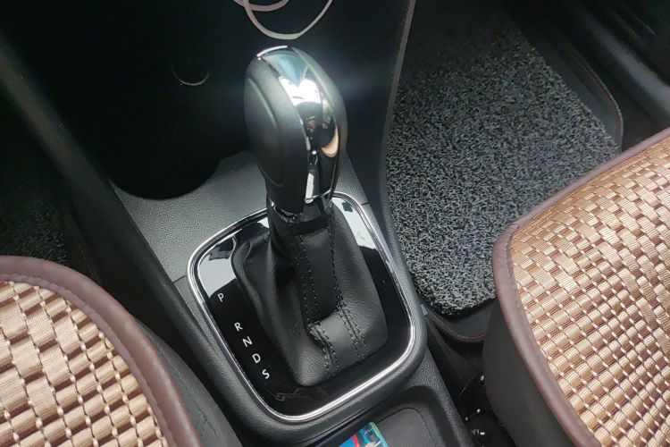 大众 Polo 2016款 1.6L 自动舒适型局部细节18