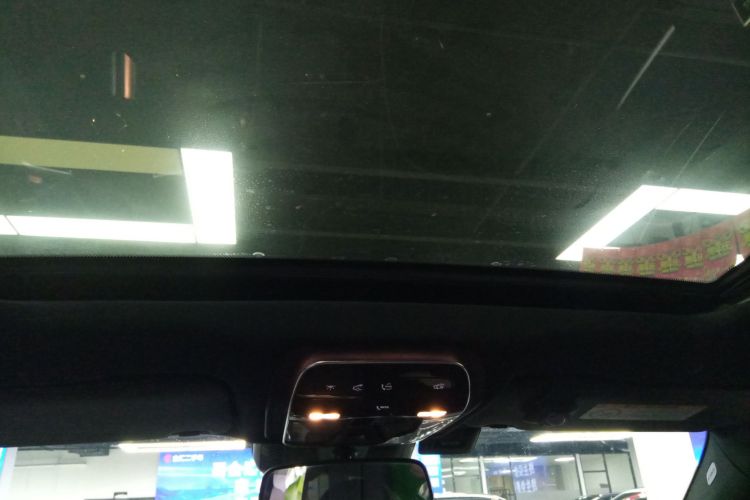 奔驰C级 2023款 改款 C 200 L 运动版局部细节22