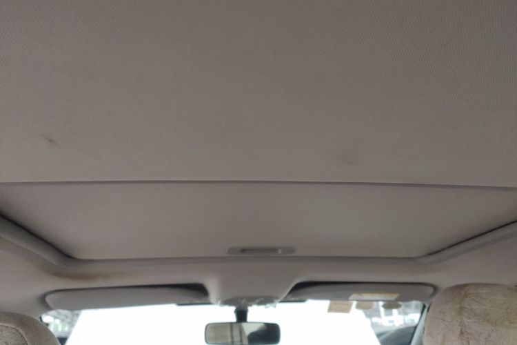 雪铁龙 爱丽舍 2014款 1.6L 自动舒适型局部细节22