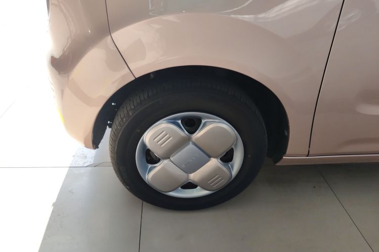 吉利银河 2023款 熊猫mini 200km 耐力熊车身外观6007