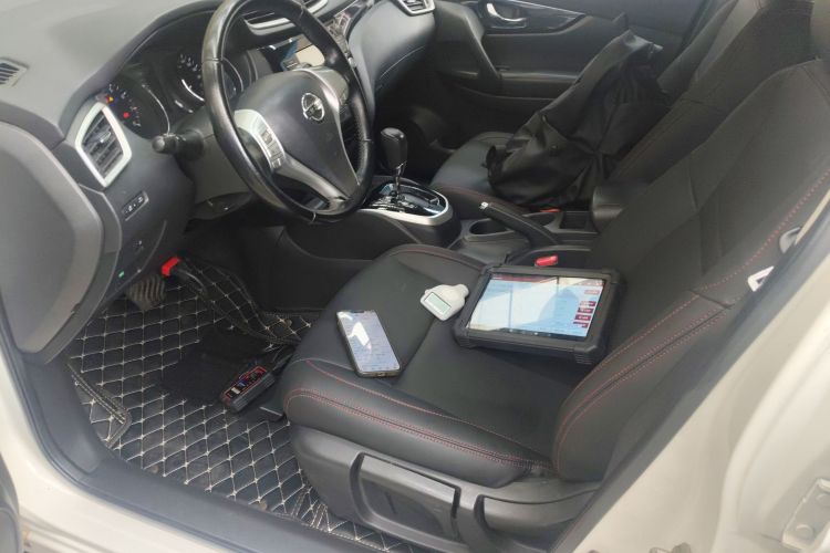 日产 逍客 2017款 2.0L CVT智享版 国V中控内饰7003