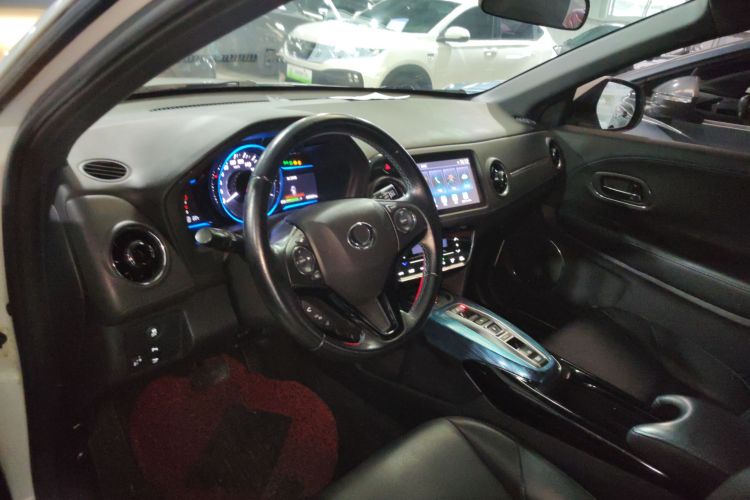 思铭 东风本田X-NV 2020款 电掣版中控内饰7002