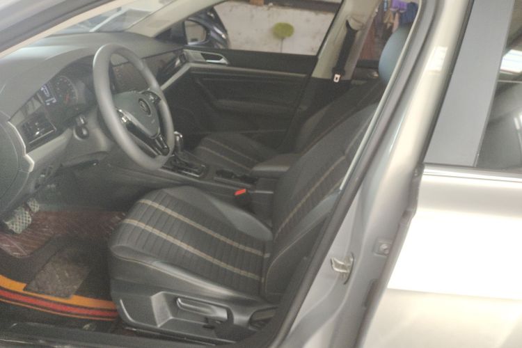 大众 朗逸 2019款 1.5L 自动视野版 国VI中控内饰19