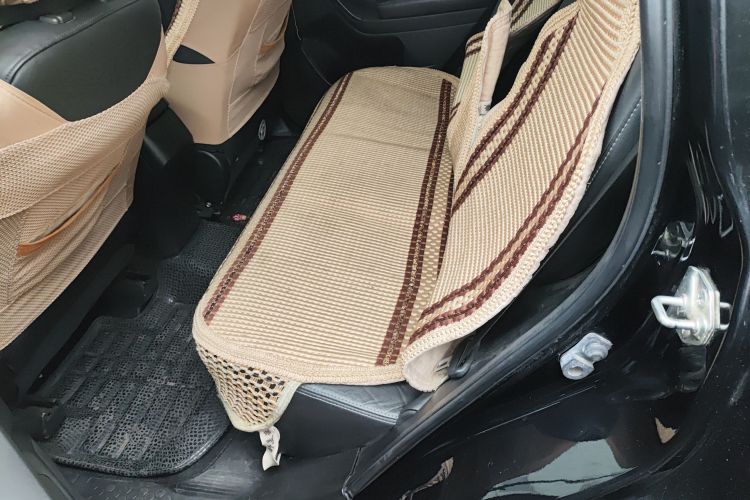 斯巴鲁 森林人 2014款 2.0i 自动豪华版中控内饰21